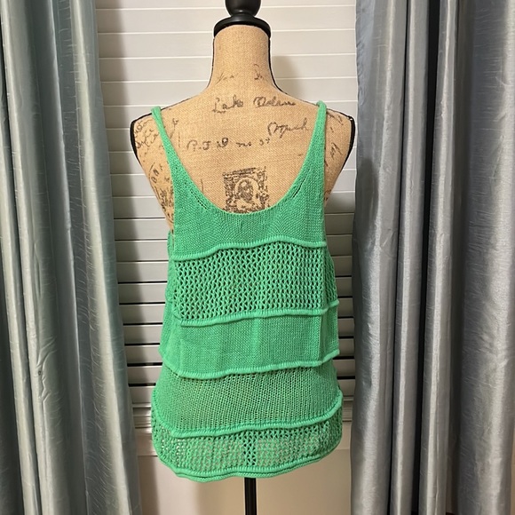 Express Kelly green sweater tank - Picture 3 of 4